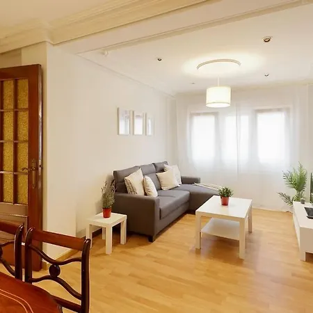 R2R - Acogedor Apartamento - 621B